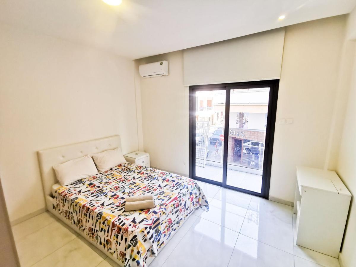 לרנקה The White Pearl Apartment מראה חיצוני תמונה