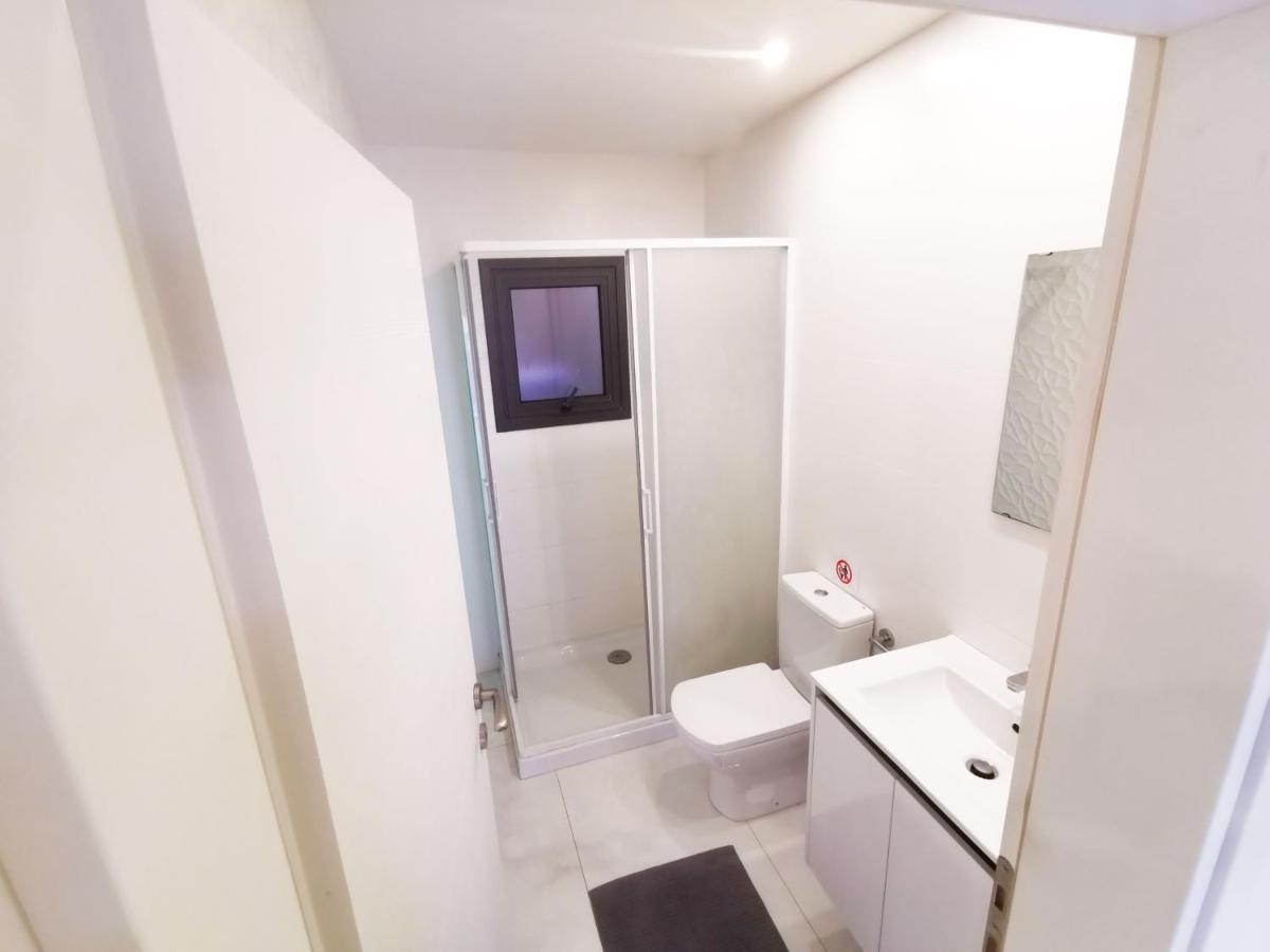 לרנקה The White Pearl Apartment מראה חיצוני תמונה